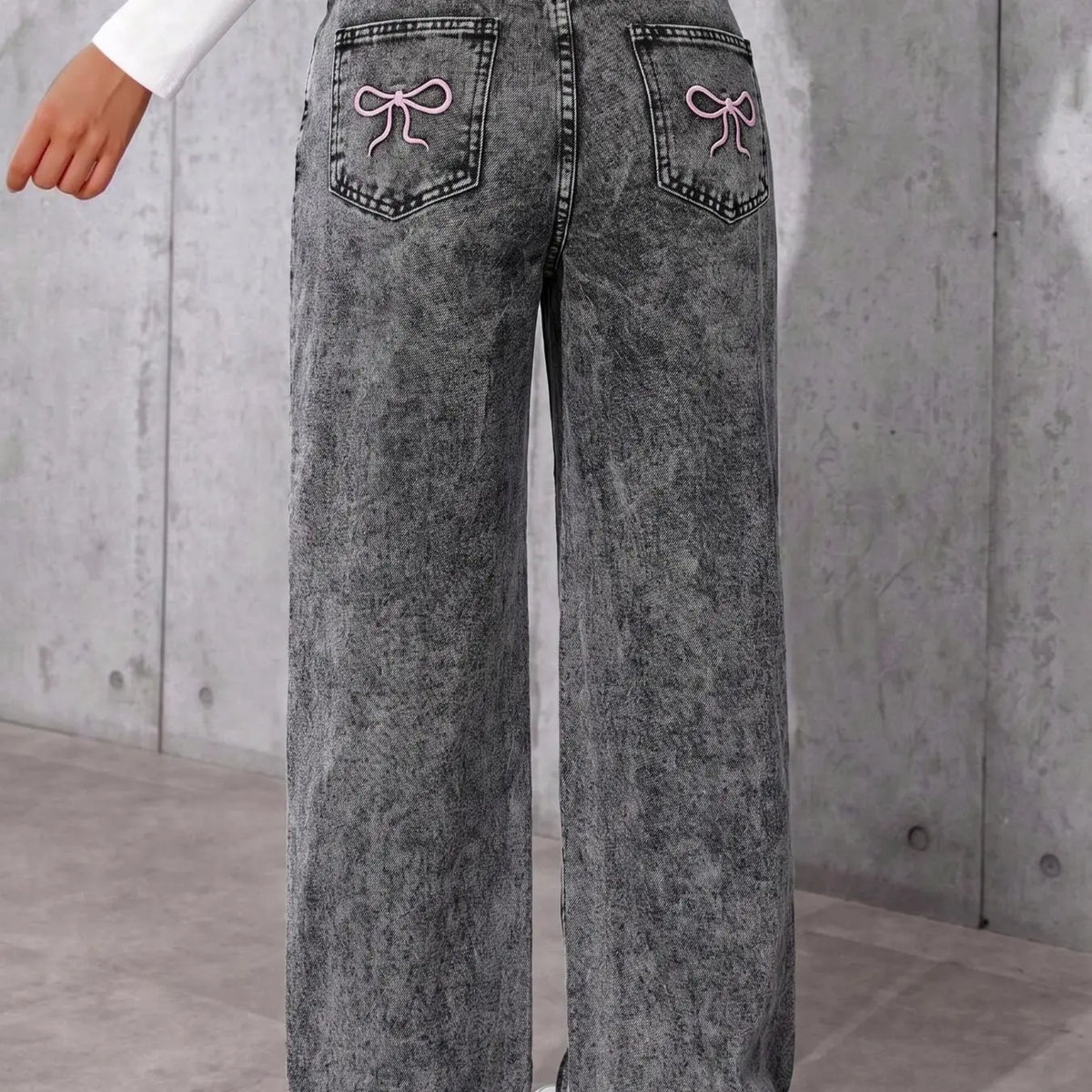 Teen Girls Washable, Embroidered Butterfly Knot Design, Loose Fit, High Waist, Elastic Back Waist, Denim, All Seasons Casual Wear