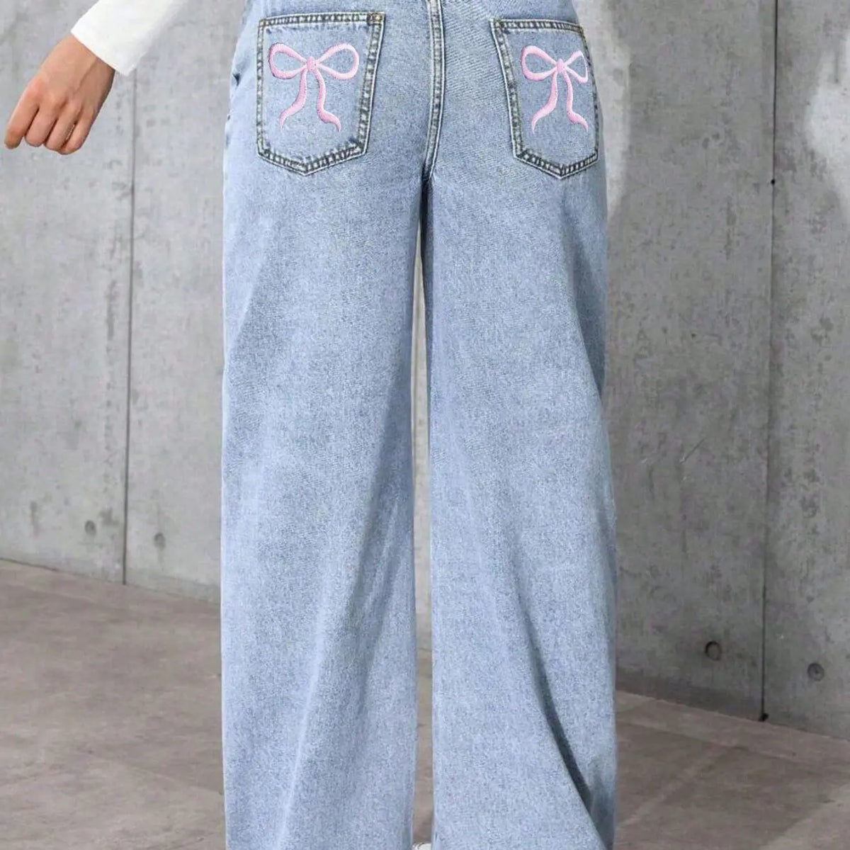 Teen Girls Washable, Embroidered Butterfly Knot Design, Loose Fit, High Waist, Elastic Back Waist, Denim, All Seasons Casual Wear